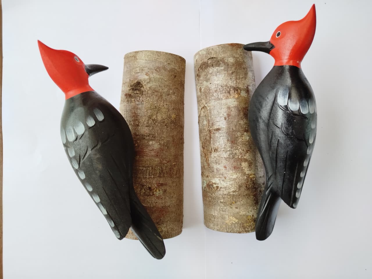 Carpintero Negro Decorativo Artesanal